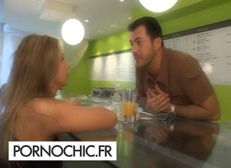 Pornochic: Anal quicky with Oksana