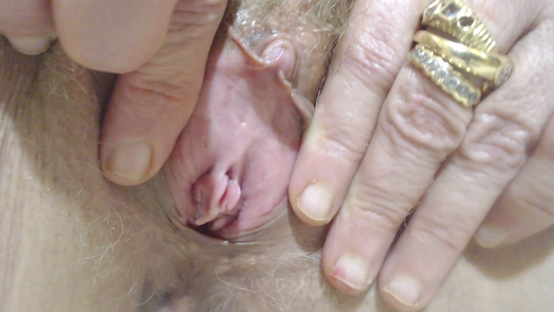 WEBREGINETTA2023: Tua Molgie'nin Vajina Açışı Videosu Yakından Kıç ve Ayaklar Yakın Çekim