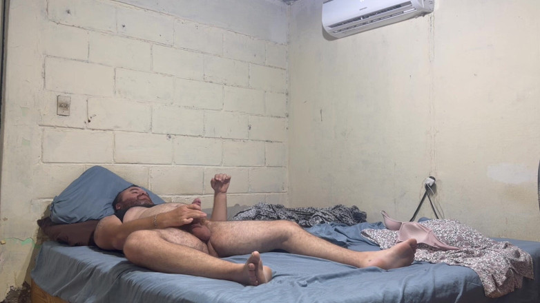 cextyu: Futând bunicuța