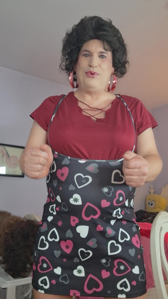 Victoria Lecherri: J’ai Fait Un Show De Lingerie En Direct Pour Papa...