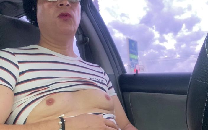 Emmanatmx: Emmanataly al aire libre travesti 4
