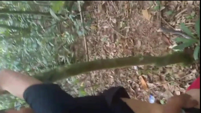 Peluche19 cm: Young Gay Men Fucking Bareback Outdoors