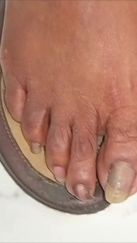 Nurse Jasmine Doe's Afterwork Hot Stinky Feet N Nude Long Toenails