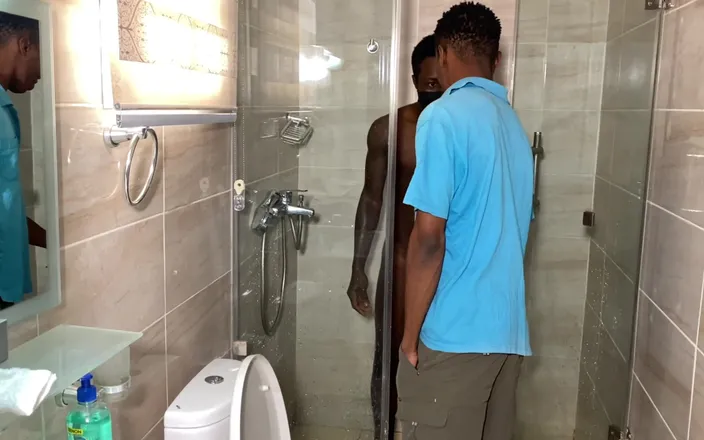 Funfor10k gay videos: My Horny Boyfriend Jerks Me off in the Shower