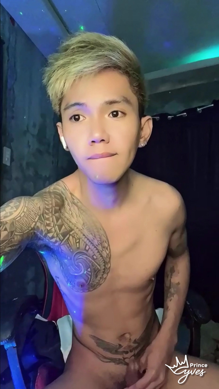 Prince-Yves: Inked Napalony Twink wystąpił w pokazie kamerze na żywo