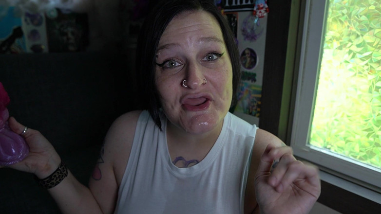GothBunny6669: Antrenament în gât fără dinți cu vibrator mare