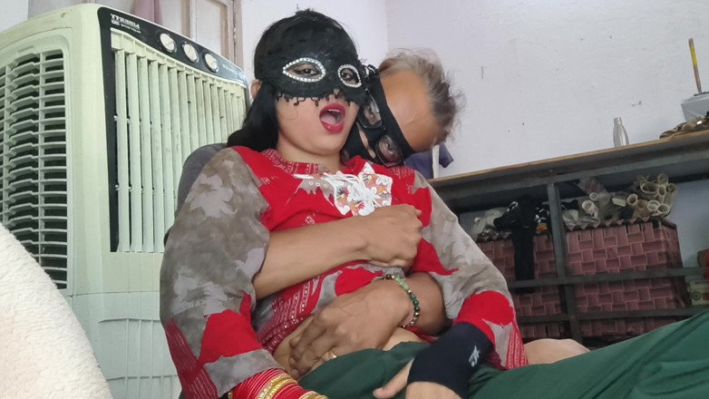 Sexysavita21: Nova enteada casada e padrasto