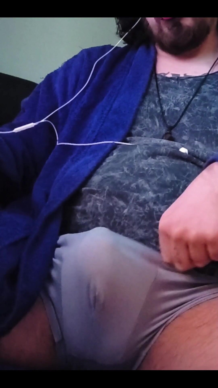 NaturalBornSinner: Hráli jste si někdy se svým ptákem při hraní