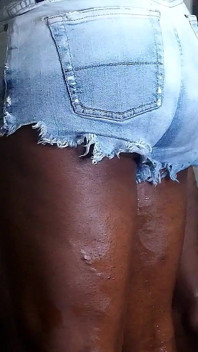 Oleando chocolate Step-ma'z Sexxxy Thighs &s 1nce novamente