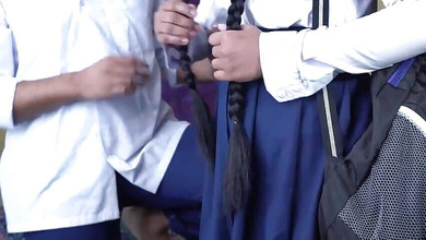 ADM111AG: Si Dia Seronok Mengongkek Batang Besar Muda Dengan Suaminya