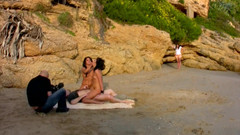 Threesome LTG: Yesenia Rock a Julia De Lucia Sexy přátelé milují trojky