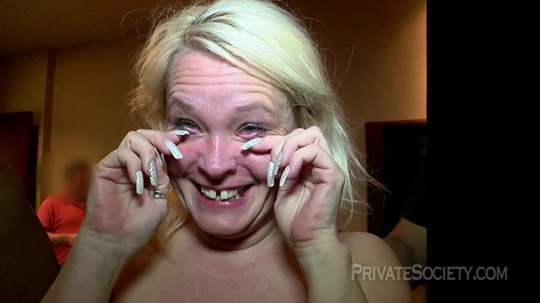 Private Society: Dzika mała impreza swingersów