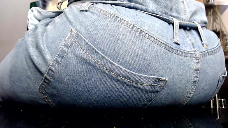 Maeling: Parents Ruined in Jeans Ass-fyxiation with Giant Ass Ignorant