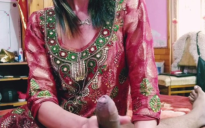 Bolly Karma: Ficken mit lustvoller MILF