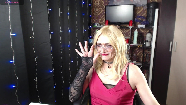 violet_bisex: Crossdresser Sissy Slut in Red Dress Dance