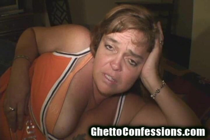 Ghetto Confessions: GroÃŸe, schlaffe titten, hure ass stories lutscht schwanz-sperma auf dicke...