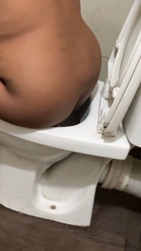 Young Sri Lankan Woman Having Sex While Bathing