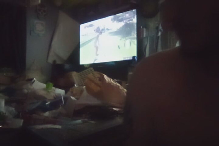 assboicumslut: Mengongkek dubur saya