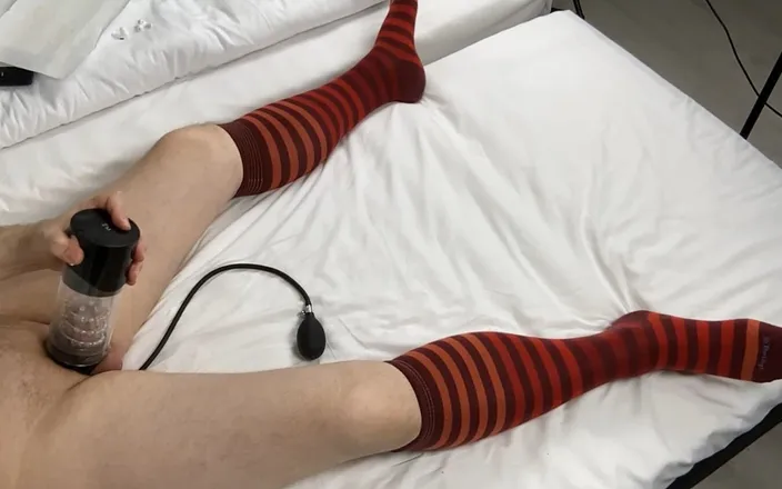Passion for Socks: Fuck Machine, Infatable Butt Plug, Red Striped Burlington Knee-high-socks, Cumshot