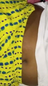 Indiancă sexy bengaleză Boudi Sex Videioxxx. Soție indiană desi bangala Chudai acasă (audio din Bengal)