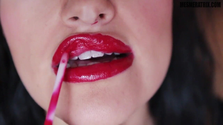 Lady Mesmeratrix Official: Hang on my lips