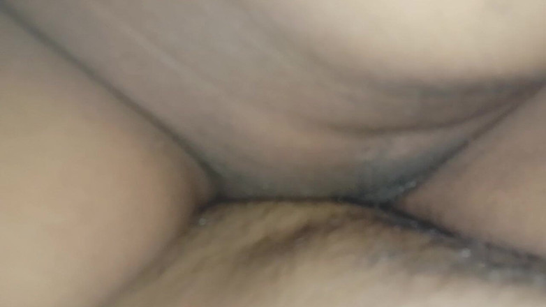 Sandeepp: Stiefbroer in mijn kamer