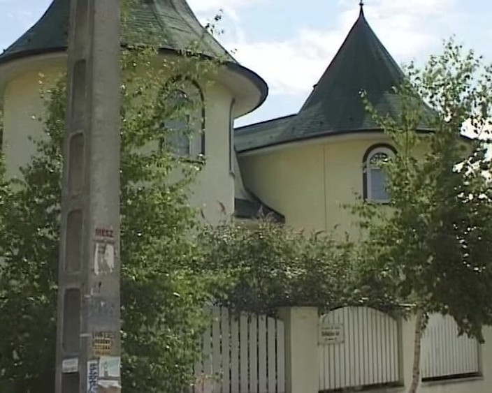 Porno Cloud: Paolo Pinkel nejžhavější diplomat.