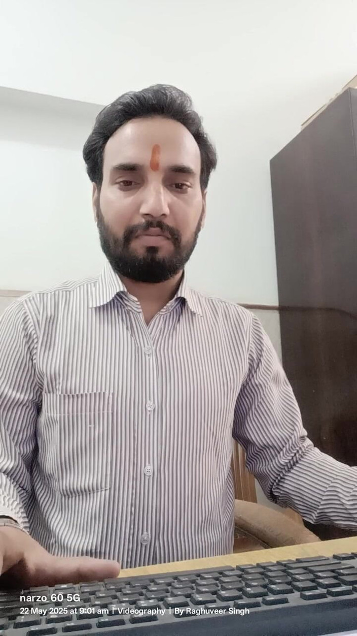 Rajasthani-old-lover: Bătrân pakistanez