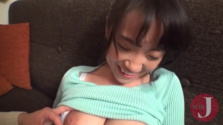 Asian happy ending: Stoute Aziatische meid wordt geploegd en in het gezicht gespoten