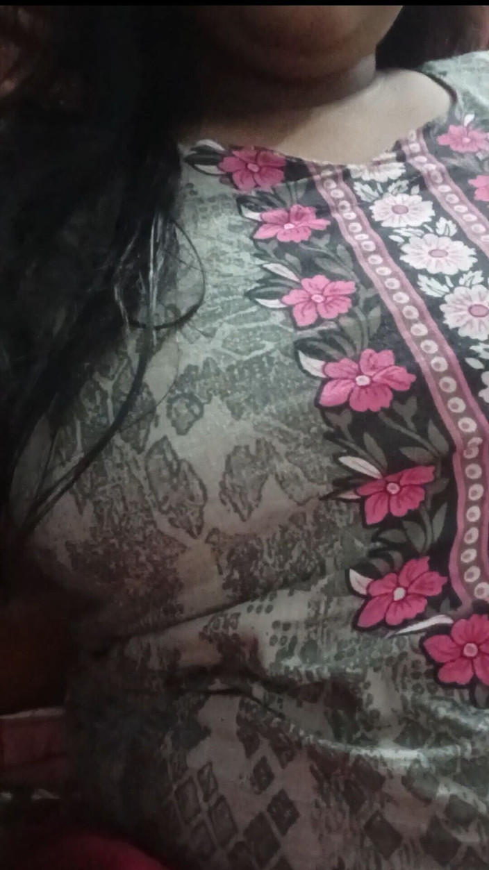 Skakoi: Desi Girl Talk Story Real