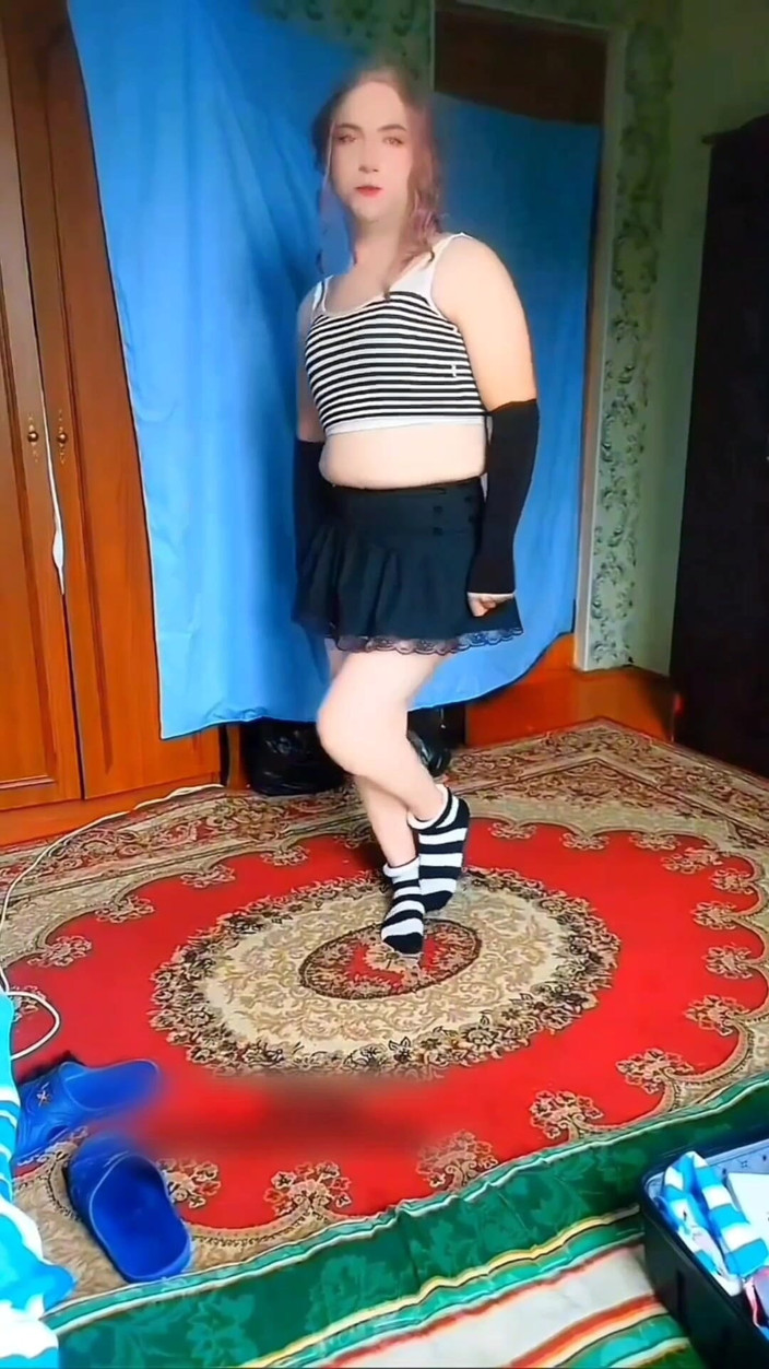 Kitty_Cross: Het modespel vermoorden: geheimen in travestietstijl