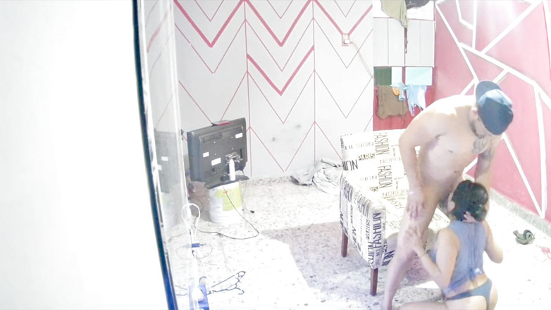 Logan Alba: 義理の弟の巨乳妻の大きなお尻に失敗して捕まった。 セックス, ポルノ, 大きなお尻