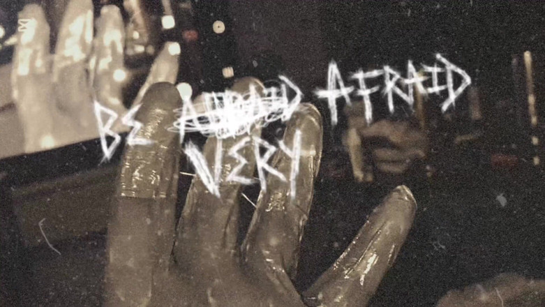 Blowspace: मेरी गांड भाड़ में जाओ