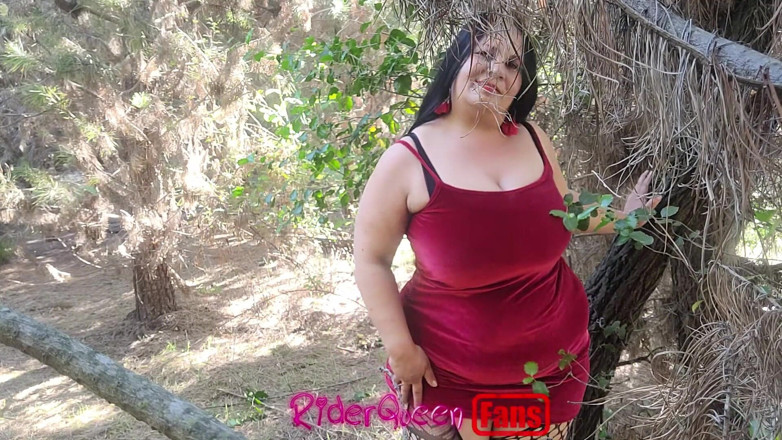 Only Riderqueen BBW Step Mom Latina Alone: Riderqueen Sam, na zewnątrz, Filmy dla moich fanów.