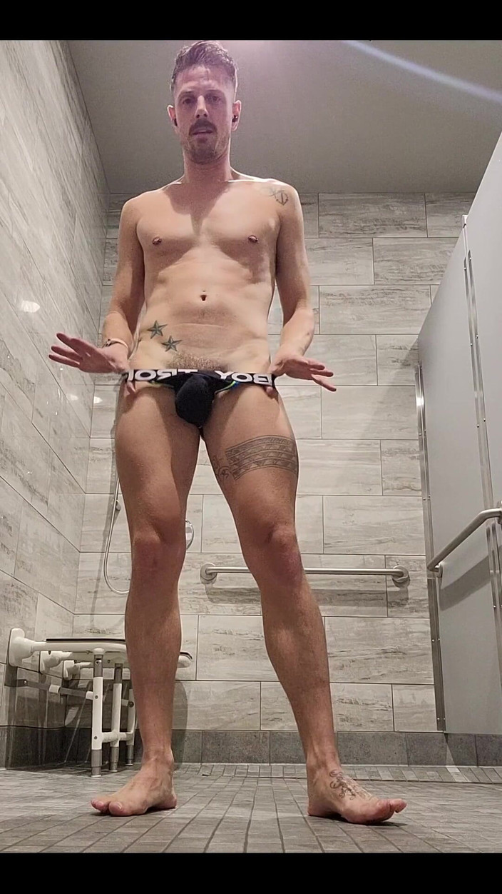 KingB8er: 후장 발정난 쇼
