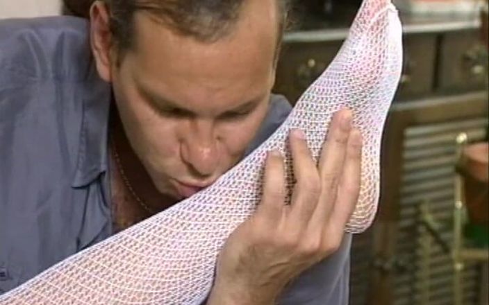 Vintage Lust: Děvka žena si užívá sexu se sousedem 4