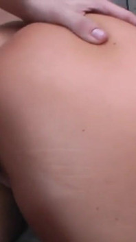 BIGTITS - Puta sexy ansiosa para ser fodida é penetrada pelo pau ansioso do amigo do homem
