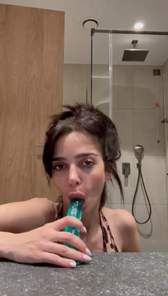 silicone_brunette: Leoparden-doggystyle