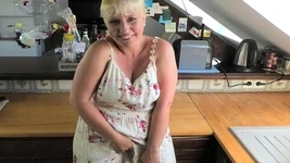 Boris Schwarz: kıllı amına sikiş ve boşalma