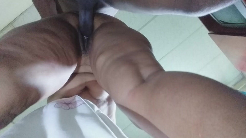 Sex and cum inside: Futai pe la spate