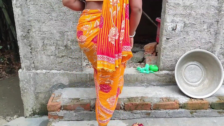 Dogrupali69: Mijn tante vingerpoesje seksvideo genieten