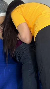 Priya fez sexo com seu meio-irmão