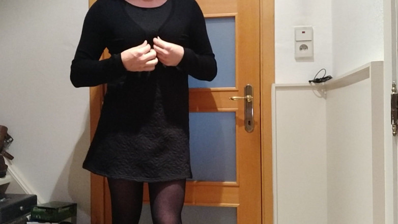 Joslin: Zeigt meine kleidung und meinen strumpfhalter