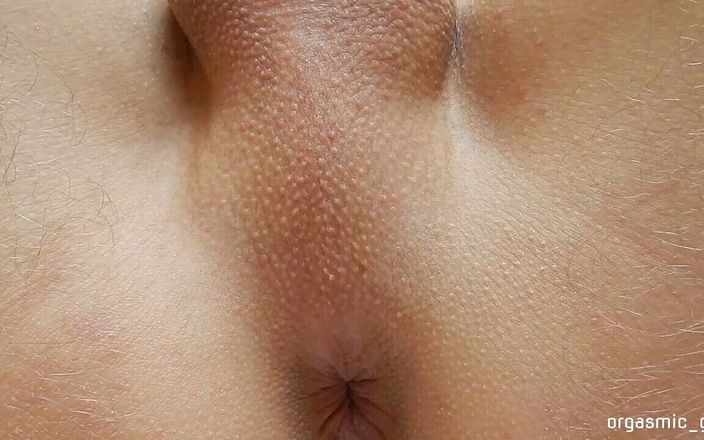 Orgasmic guy: Regardez mon beau trou du cul pendant que je masturbe...