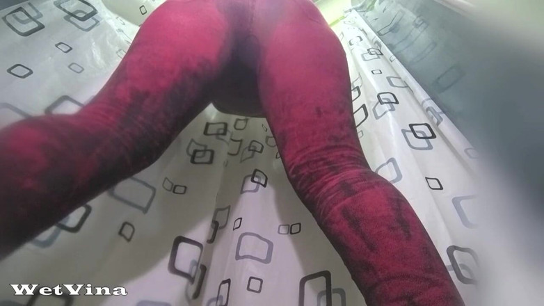WetVina: Je m'enfile mon legging
