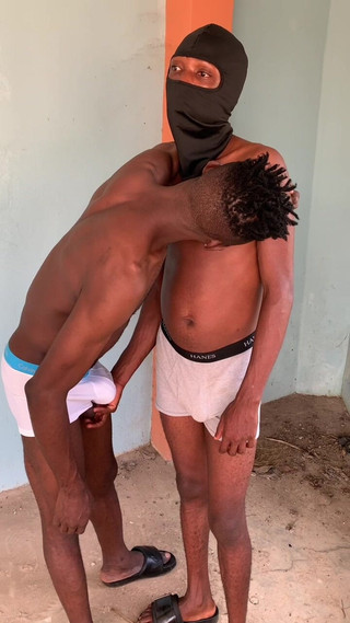 Purplecum: Her şey geri gelmeden üvey erkek kardeşimi sikiyorum