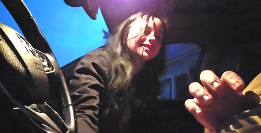 LEXI AND DAN: हमारी कार में पिछली बार जब मैंने कार में एक और लंड चोदा और चूसा, उसके बारे में पति को बताया। सुपर हॉट मैं सप्ताह में कई बार पोस्ट करता हूं!