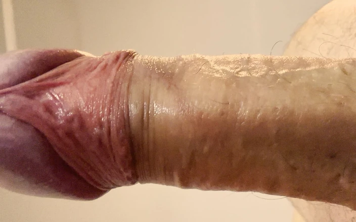 Amateur big dick: My Gay Daddy Masturbates in the Bathroom