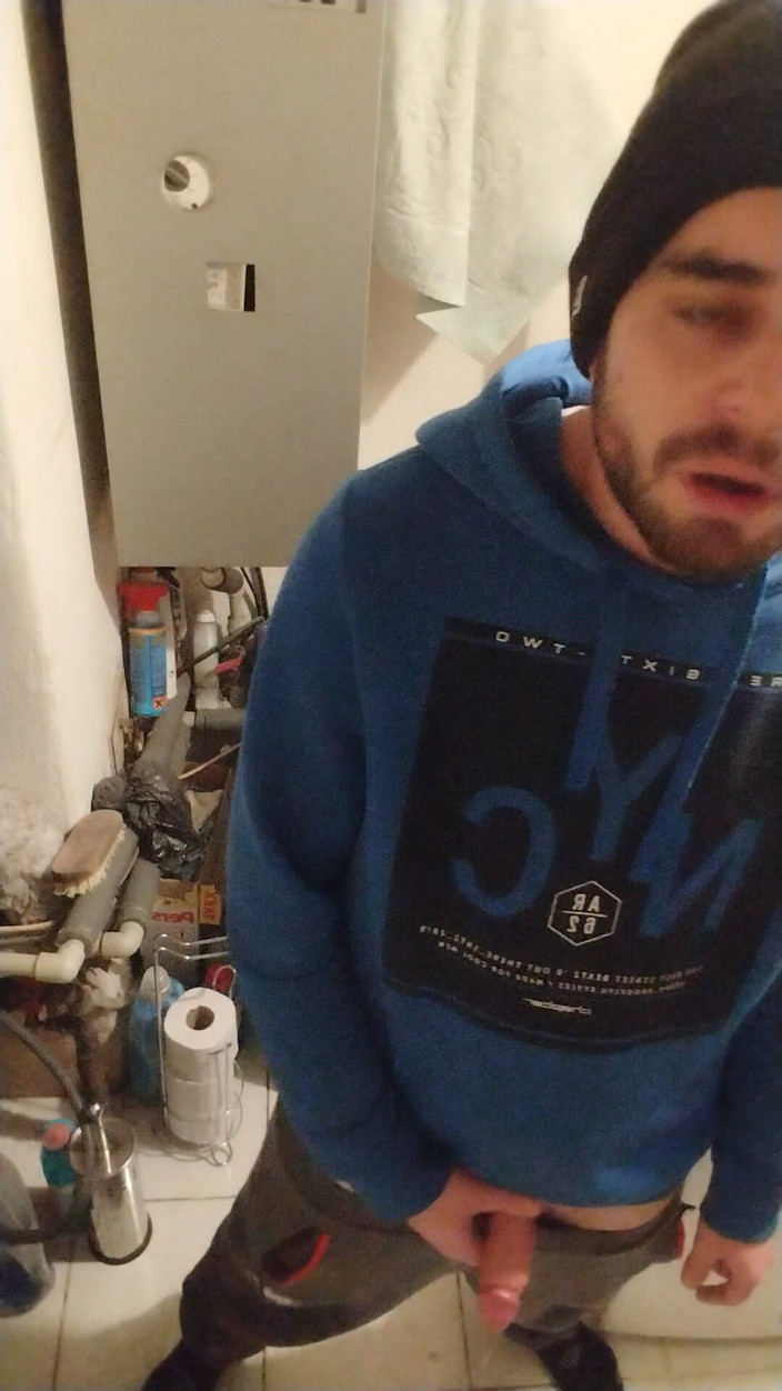 jerkofflover: Moje první sólo stříkání na kameru