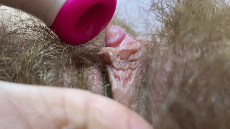 Cuteblonde666: Nová kompilace chlupaté kundičky